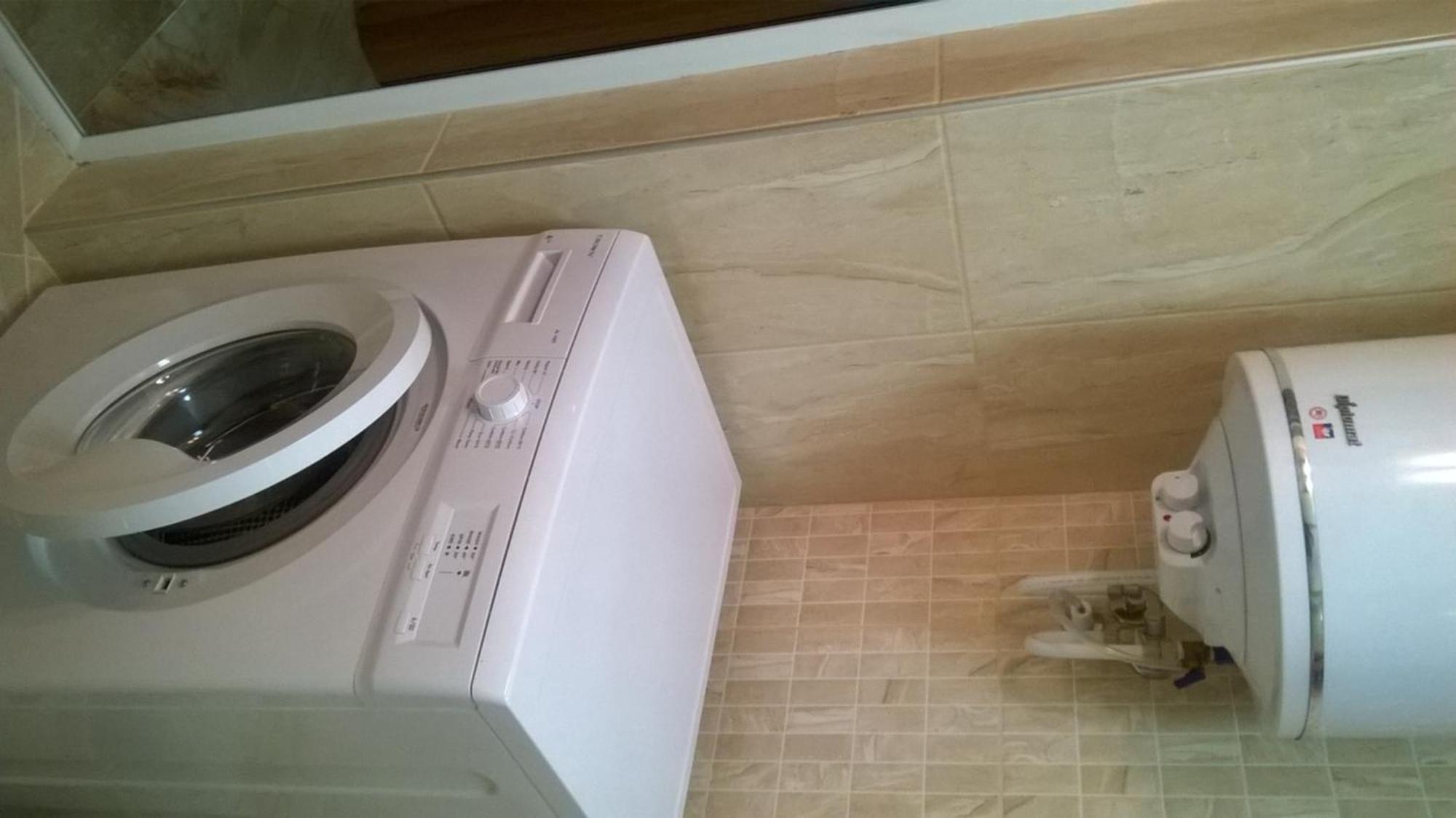 פומורי Apartamenti Zhelezovi מראה חיצוני תמונה