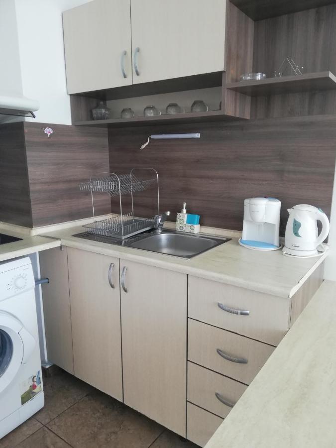 פומורי Apartamenti Zhelezovi מראה חיצוני תמונה