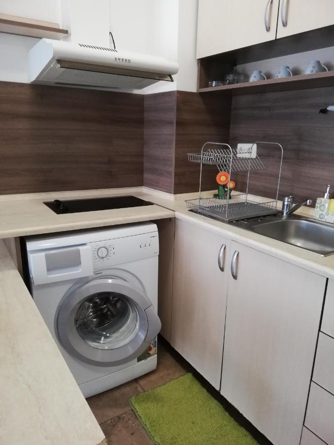 פומורי Apartamenti Zhelezovi מראה חיצוני תמונה